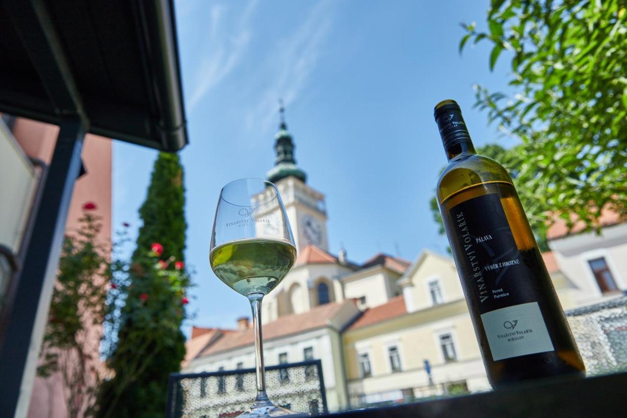 Vivaldi Apartments Mikulov Exteriör bild