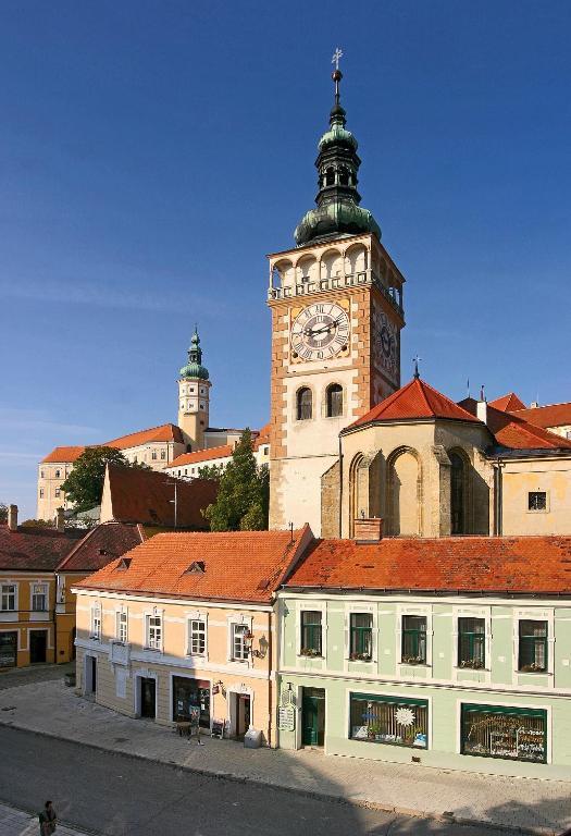 Vivaldi Apartments Mikulov Exteriör bild